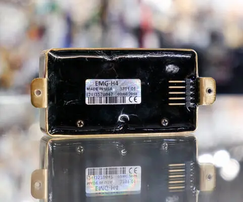 EMG - H4 Passive Humbucker Pickup - Gold 2